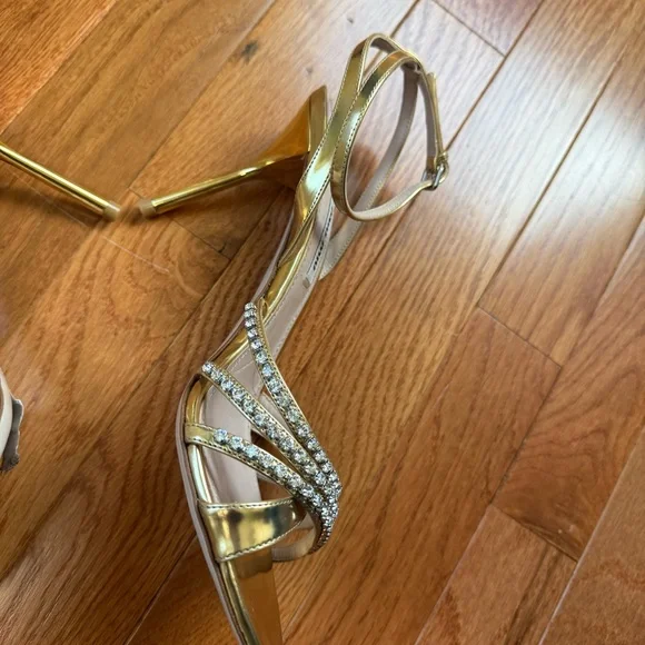 Pre-owned Miu Miu Gold Crystal Embellished Heels 38.5 - Picture 11 of 13